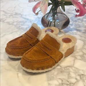Chloe Brown Shearling Lined Mules
